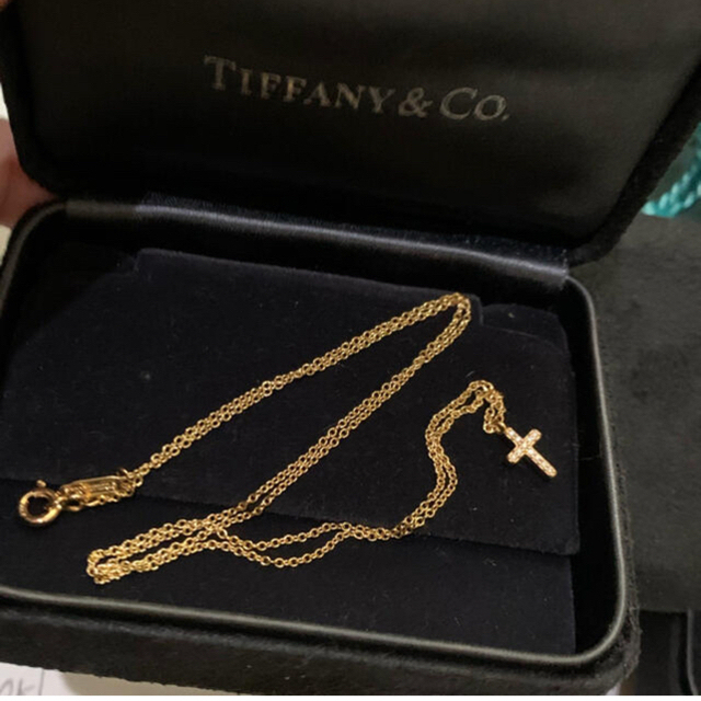 Tiffany & Co.(ティファニー)のTiffany&Co.METRO CROSS 18k 0.03ct 新品仕上げ済 レディースのアクセサリー(ネックレス)の商品写真