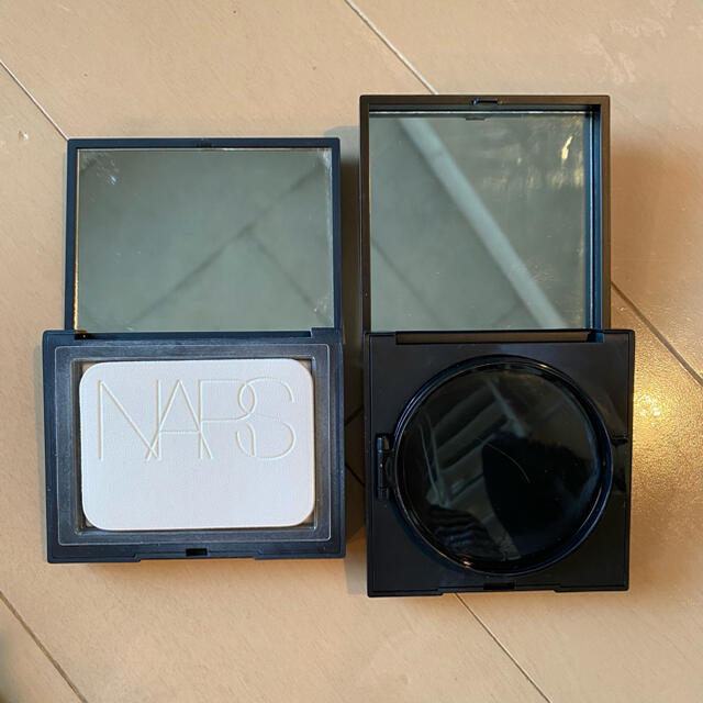 NARS(ナーズ)のNARS クッションファンデーション・パウダー　セット コスメ/美容のベースメイク/化粧品(ファンデーション)の商品写真