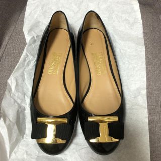 サルヴァトーレフェラガモ(Salvatore Ferragamo)のフェラガモ  バレエシューズ(バレエシューズ)