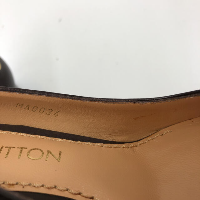 LOUIS VUITTON(ルイヴィトン)の新品 LOUIS VUITTON ヒール パンプス(35 22.5cm) レディースの靴/シューズ(ハイヒール/パンプス)の商品写真