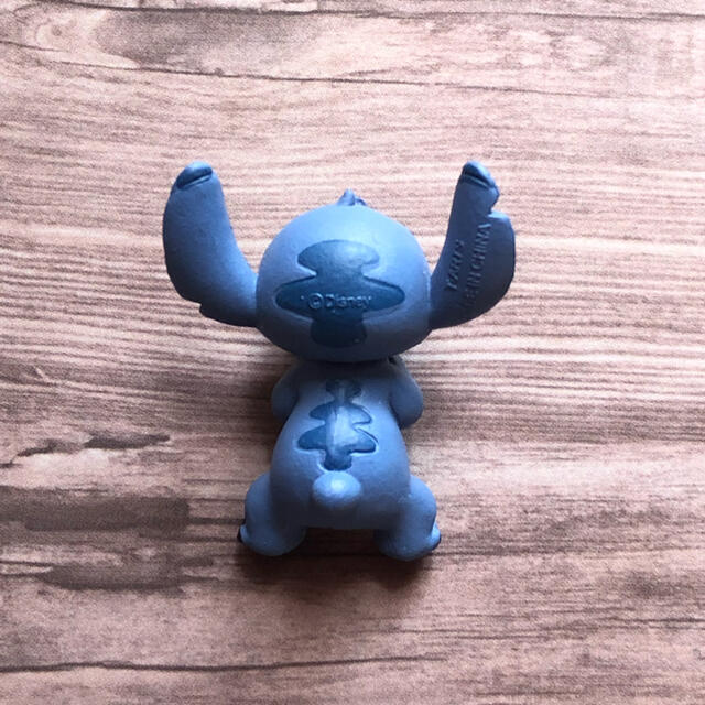 STITCH(スティッチ)のガチャポン　スティッチ　プチフィギュア2体セット エンタメ/ホビーのおもちゃ/ぬいぐるみ(キャラクターグッズ)の商品写真