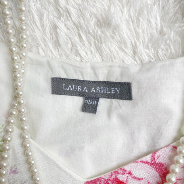 LAURA ASHLEY(ローラアシュレイ)の【美品】麻100％ LAURA ASHLEY 花柄ワンピース リネンマキシ レディースのワンピース(ロングワンピース/マキシワンピース)の商品写真