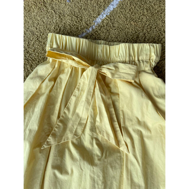 ZARA(ザラ)のZARA黄色スカート レディースのスカート(ひざ丈スカート)の商品写真