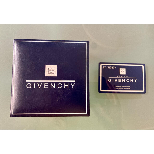 GIVENCHY(ジバンシィ)のMALI様専用　GIVENCHY / lady’s 腕時計 ジバンシー　 レディースのファッション小物(腕時計)の商品写真