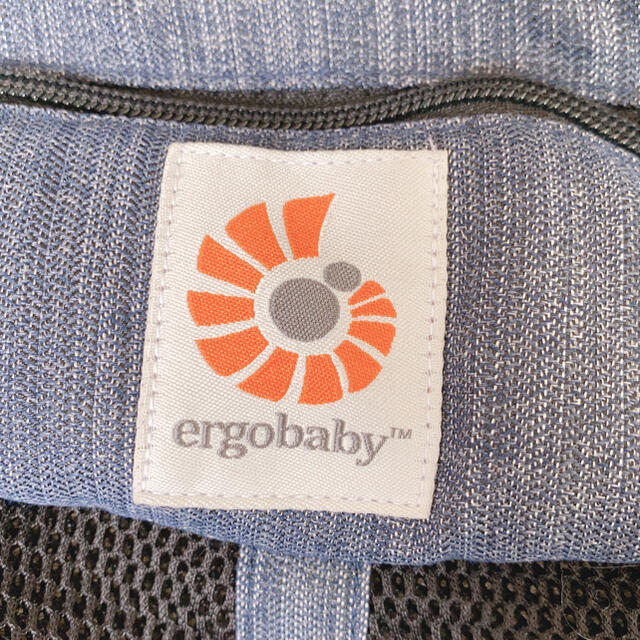 Ergobaby(エルゴベビー)の⭐︎新品⭐︎エルゴベビーOMNI360 インディゴウィーブ キッズ/ベビー/マタニティの外出/移動用品(抱っこひも/おんぶひも)の商品写真