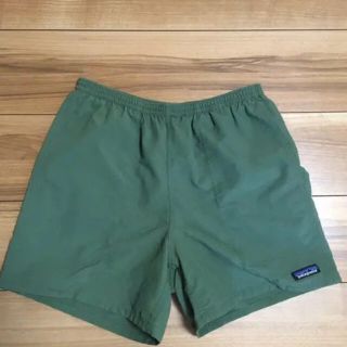 パタゴニア(patagonia)のパタゴニア　バギーズショーツ　カーキ(ショートパンツ)