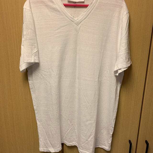 NEIL BARRETT(ニールバレット)の正規 Neil Barrett ニールバレット Vネック Tシャツ メンズのトップス(Tシャツ/カットソー(半袖/袖なし))の商品写真