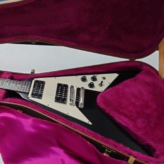 ギブソン(Gibson)のGibson Flying V 1996年製　ブラック(エレキギター)