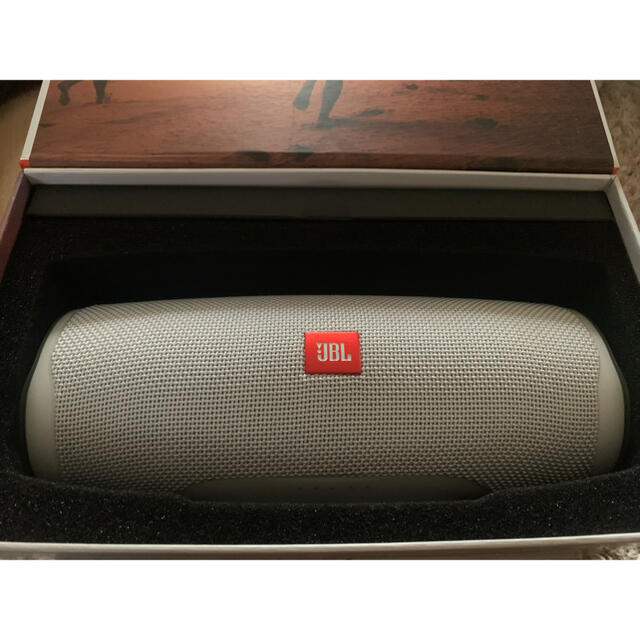 スピーカーJBL charge4