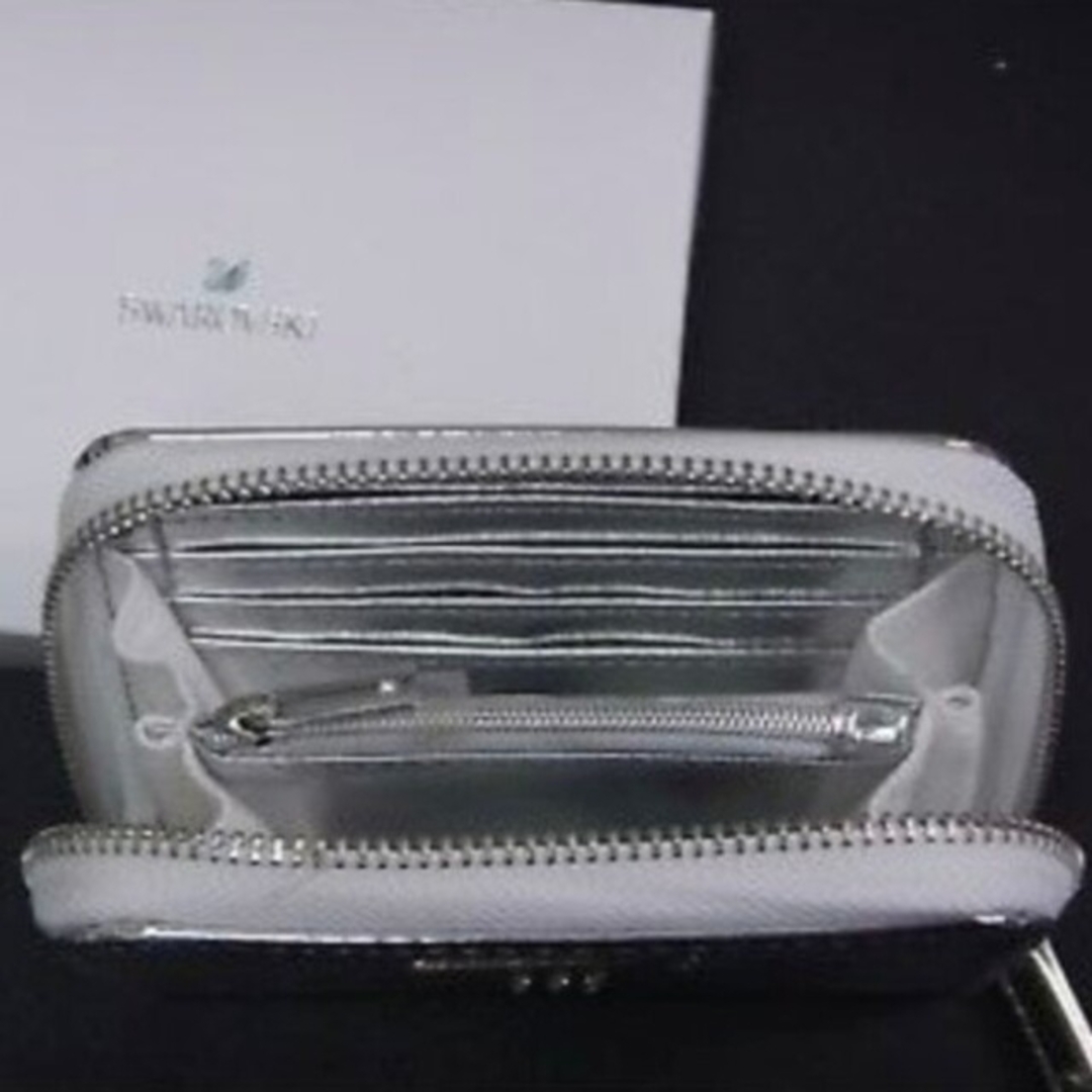 SWAROVSKI(スワロフスキー)のスワロフスキー　ラウンドファスナー財布 レディースのファッション小物(財布)の商品写真