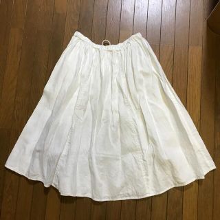 スタディオクリップ(STUDIO CLIP)のスタディオクリップ　白　リネン100% ギャザースカート　(ひざ丈スカート)