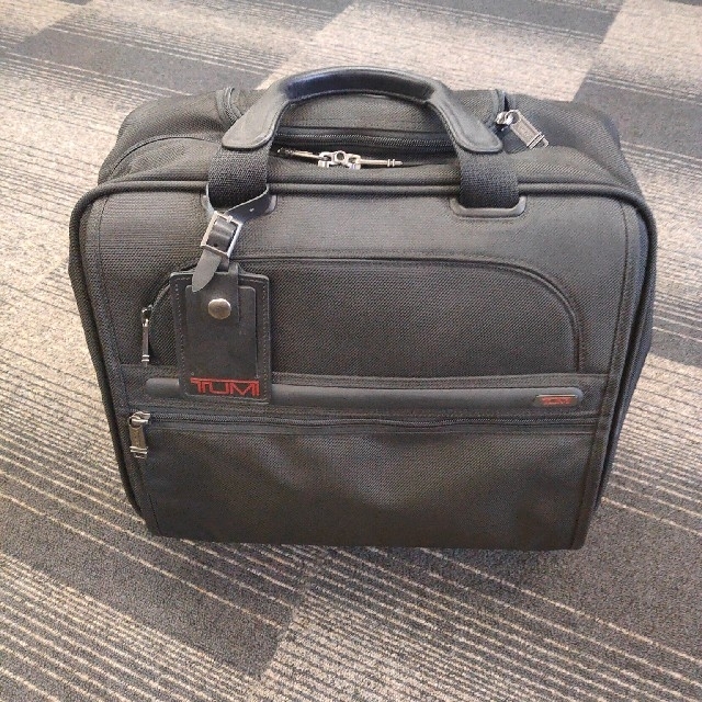 TUMI トゥミ キャリーバッグ キャリーケース 26104D4 廃盤 機内 TUMI トゥミ キャリーバッグ キャリーケース 26104D4 廃盤 機内