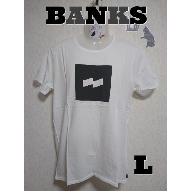 Ron Herman(ロンハーマン)の【Ｌ】BANKS FLAG LOGO TEE  半袖Tシャツ（ホワイト） メンズのトップス(Tシャツ/カットソー(半袖/袖なし))の商品写真