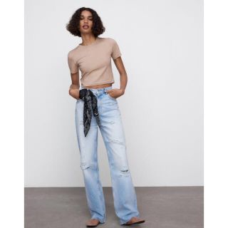 ザラ(ZARA)のZARA クロップド丈Tシャツ(Tシャツ(半袖/袖なし))