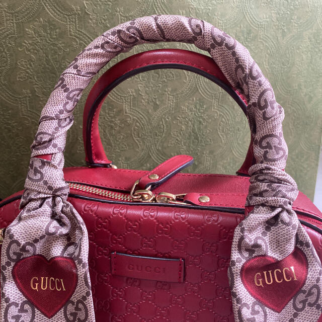 Gucci(グッチ)のGUCCIシマレザーハンドバッグ レディースのバッグ(ハンドバッグ)の商品写真