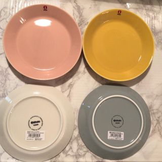 iittala - 【新品未使用品】イッタラ ティーマ 17cプレート 4色セット ...