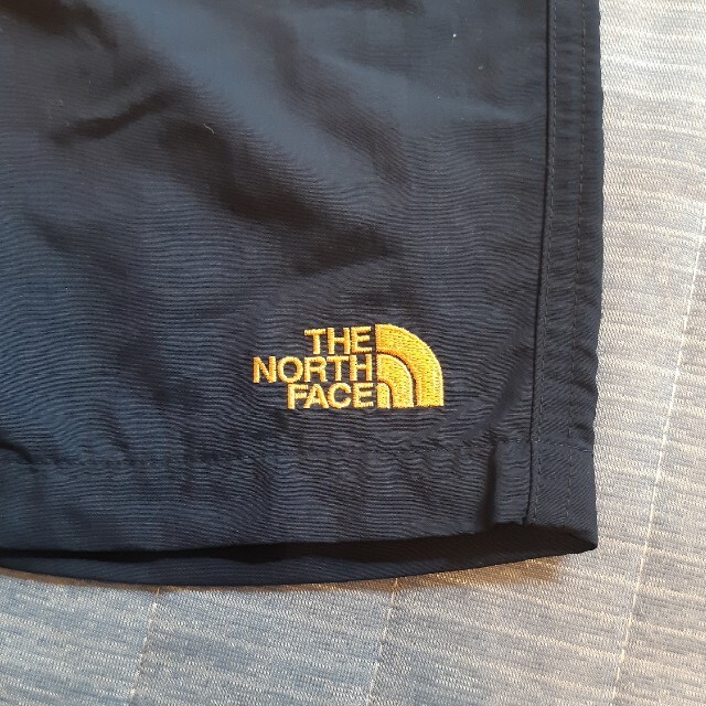 THE NORTH FACE(ザノースフェイス)のTHE NORTH FACE ハーフパンツ サイズ110 キッズ/ベビー/マタニティのキッズ服男の子用(90cm~)(パンツ/スパッツ)の商品写真