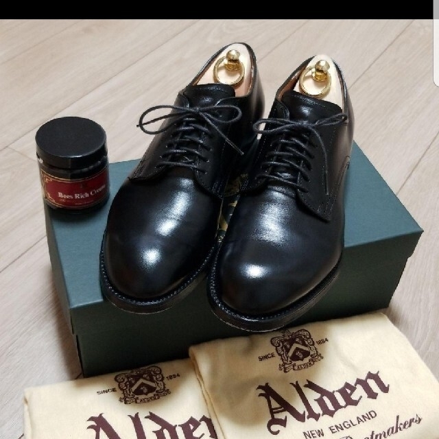 Alden(オールデン)のAlden 53517 モディファイドラスト 7D メンズの靴/シューズ(ドレス/ビジネス)の商品写真