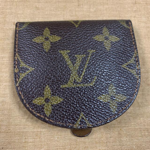 LOUIS VUITTON(ルイヴィトン)のキラレオネネ様専用　LOUIS VUITTON 小銭入れ メンズのファッション小物(コインケース/小銭入れ)の商品写真