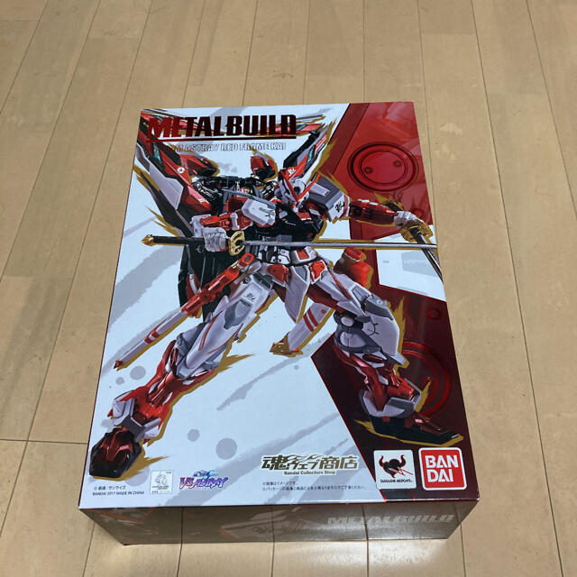 BANDAI(バンダイ)のmetalbuild ガンダムアストレイレッドフレーム改 エンタメ/ホビーのフィギュア(アニメ/ゲーム)の商品写真