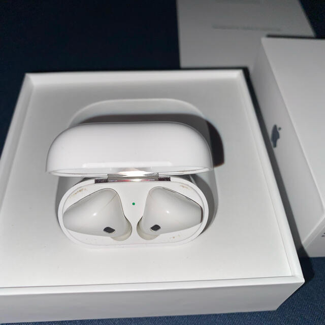 AirPods2 外箱あり Apple いやらしく 良品 AirPods2 外箱あり Apple いやらしく 良品