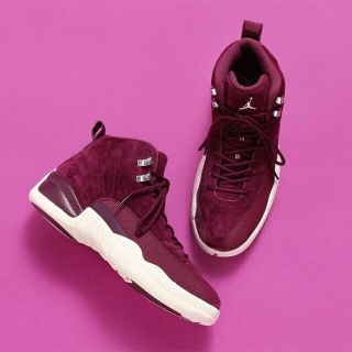 ナイキ(NIKE)の超人気希少NIKEナイキAIRJORDAN12"Bordeauxエアージョーダン(スニーカー)