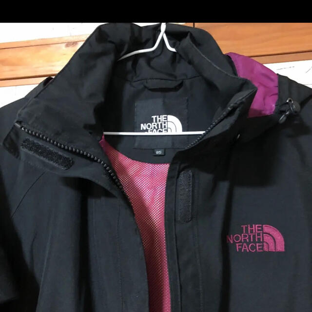 THE NORTH FACE(ザノースフェイス)のTHE NORTH FACE  マウンテンパーカー レディースのジャケット/アウター(ブルゾン)の商品写真