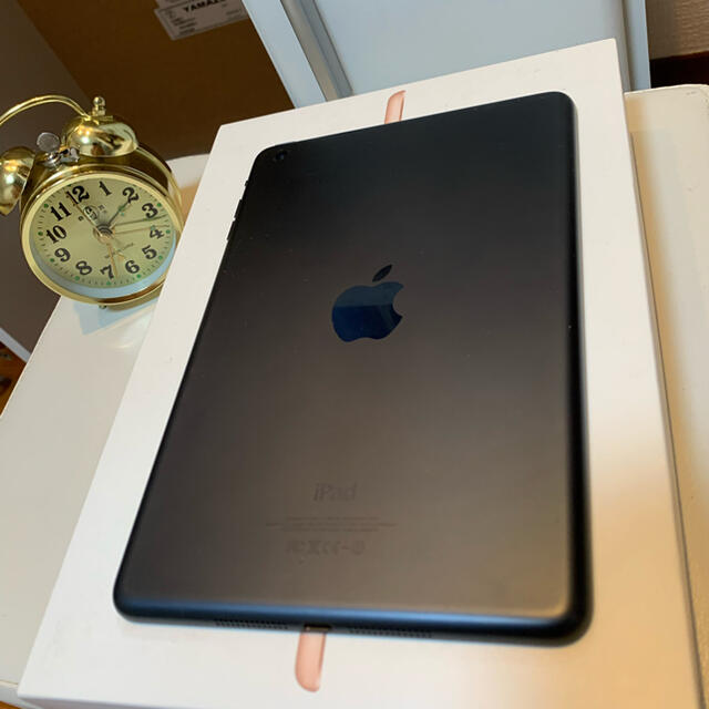 iPad(アイパッド)の完動品　iPad  mini1 16GB  WiFiモデル  アイパッド　ミニ スマホ/家電/カメラのPC/タブレット(タブレット)の商品写真