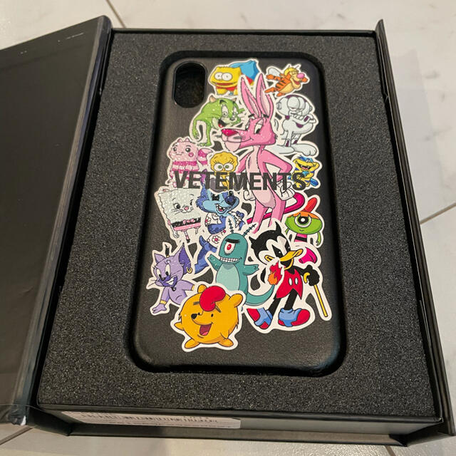 VETEMENTS ブラック モンスター iPhone XS ケース