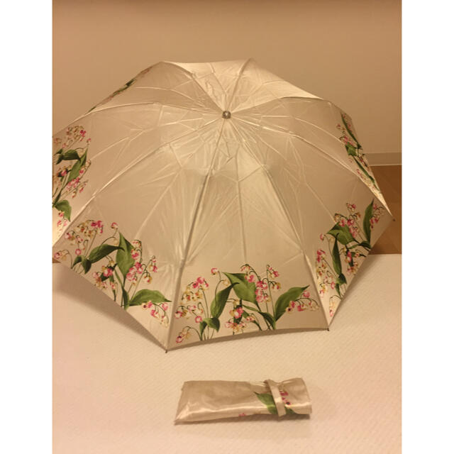 CHARLES JOURDAN(シャルルジョルダン)のシャルルジョルダン✨折り畳み傘 レディースのファッション小物(傘)の商品写真