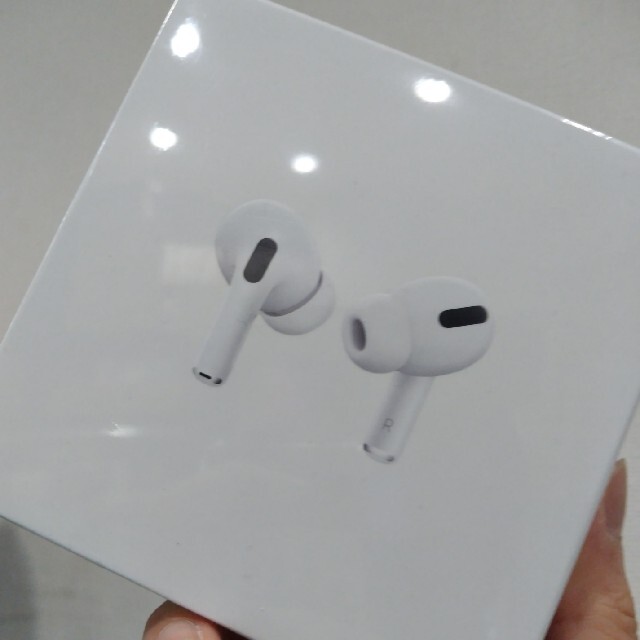 air pods pro 傷があります　新品