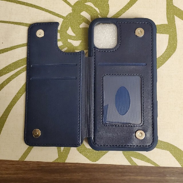 iphone11ケース　カードケース付き スマホ/家電/カメラのスマホアクセサリー(iPhoneケース)の商品写真