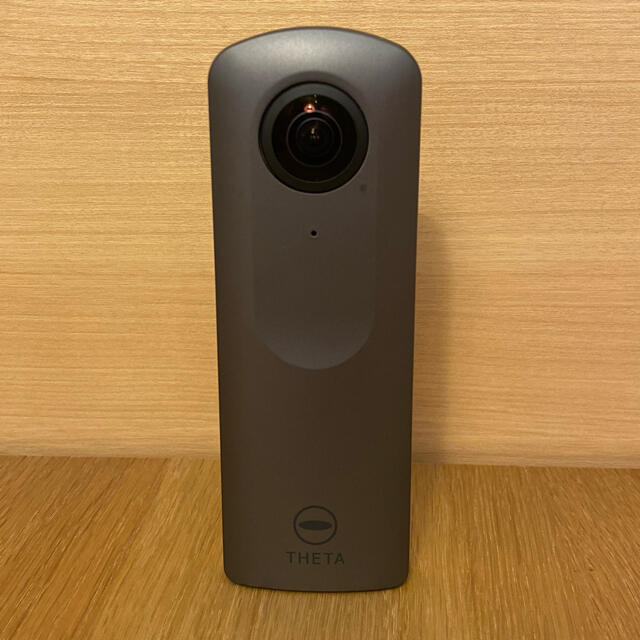 RICOH(リコー)のRICOH THETA Ⅴ スマホ/家電/カメラのカメラ(コンパクトデジタルカメラ)の商品写真