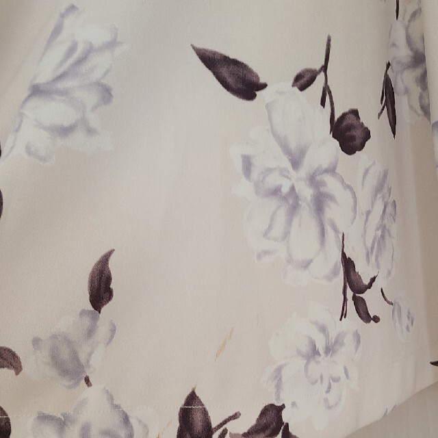 SNIDEL(スナイデル)のsnidel / 花柄スカート レディースのスカート(ひざ丈スカート)の商品写真