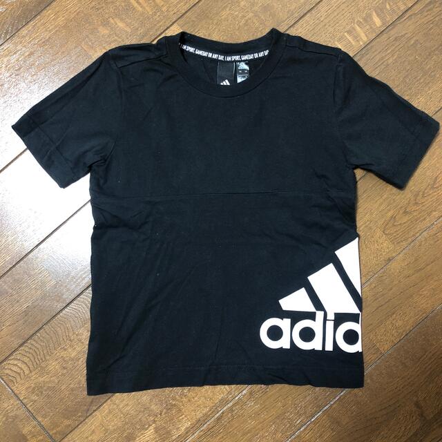 adidas(アディダス)のadidas Tシャツ キッズ/ベビー/マタニティのキッズ服男の子用(90cm~)(Tシャツ/カットソー)の商品写真