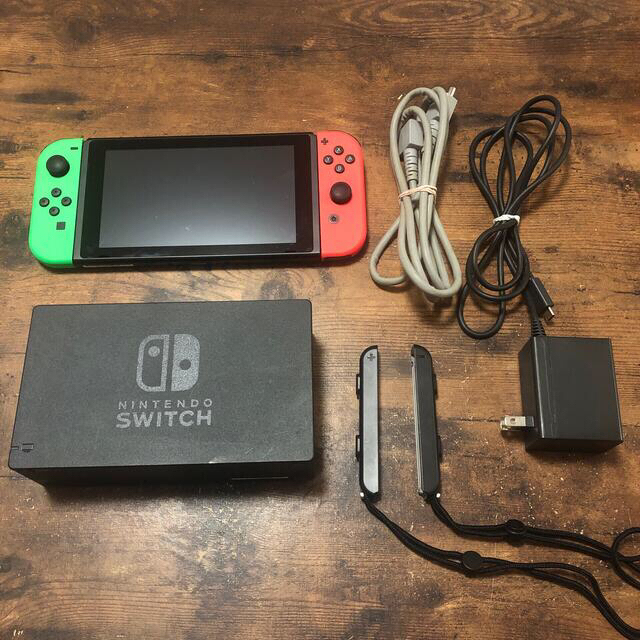 任天堂　Nintendo Switch  旧型