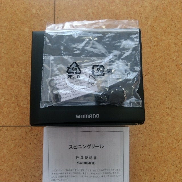 SHIMANO(シマノ)の20 ヴァンフォード2500SHG スポーツ/アウトドアのフィッシング(リール)の商品写真