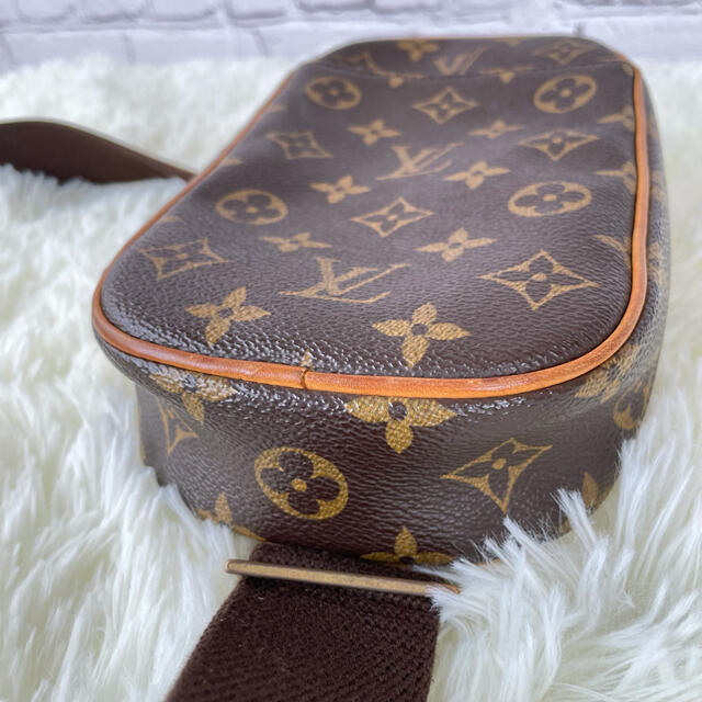 LOUIS VUITTON(ルイヴィトン)の《正規品》LOUIS VUITTON ルイヴィトン ショルダーバッグ　モノグラム レディースのバッグ(ショルダーバッグ)の商品写真