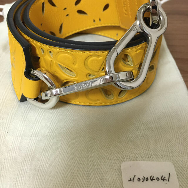 ロエベ ショルダーストラップ-