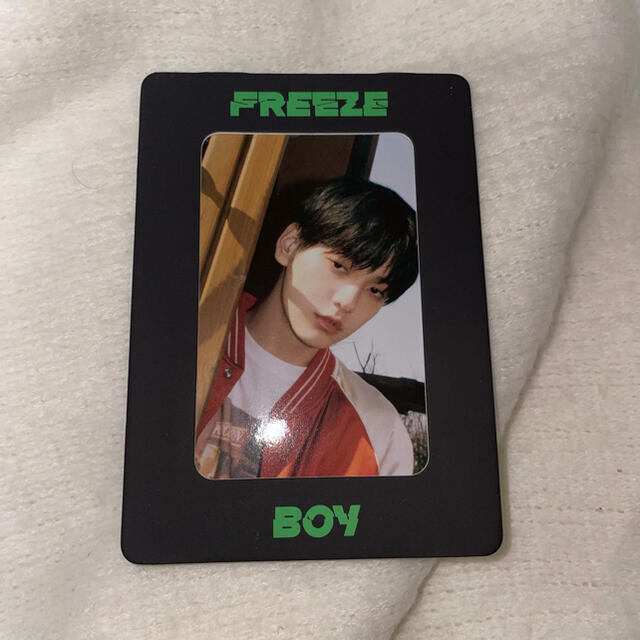 TXT スビン weverse global限定特典 マグネット入りトレカの通販 by