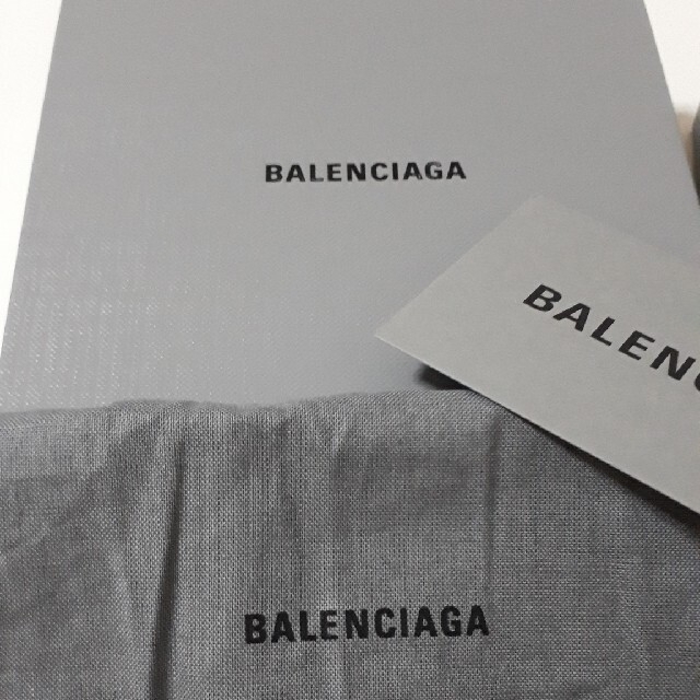 Balenciaga by ちょこ's shop｜バレンシアガならラクマ - バレンシアガ財布の通販 在庫あ新品