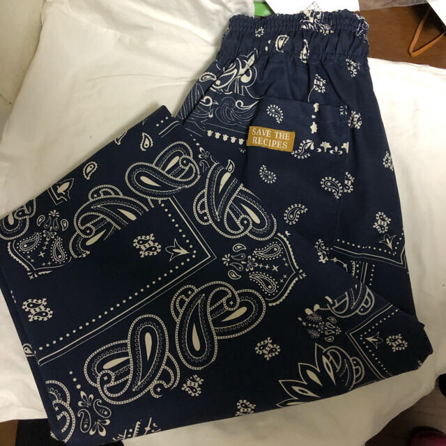 Uniqlo ペイズリー柄 バンダナ柄 パンツ Gu H M Supreme Vansの通販 By Ry S Shop ユニクロならラクマ Uniqlo ペイズリー柄 バンダナ柄 パンツ Gu H M Supreme Vansの通販 By Ry S Shop ユニクロならラクマ