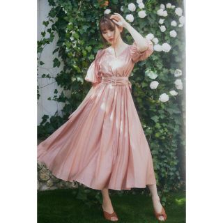 Her lip to Airy Volume Sleeve Dress rose