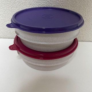 【新品未使用】Tupperware 容器（レッド＋ブルー）送料無料(容器)