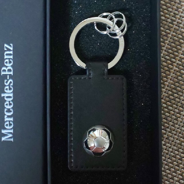 Best Price Wooden Mercedes Benz Keyring Key Laser Cut Wood Car Keychain  Natural