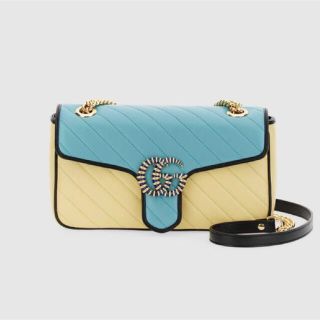 グッチ(Gucci)のgucci gg マーモントバッグsmall新品未使用(ショルダーバッグ)