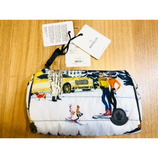 MONCLER(ポーチ)のフリマアイテム一覧 MONCLER(ポーチ)のフリマアイテム一覧