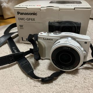 パナソニック(Panasonic)のLUMIX gf6(ミラーレス一眼)