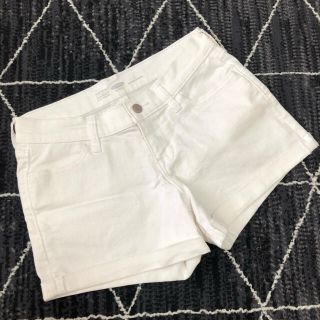 オールドネイビー(Old Navy)の白 ショートパンツ OLD NAVY(ショートパンツ)