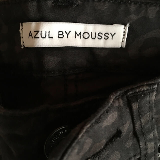 AZUL by moussy(アズールバイマウジー)のMOUSSY マウジー レオパード スキニーパンツ 黒 XS 未使用 ヒョウ柄 レディースのパンツ(スキニーパンツ)の商品写真